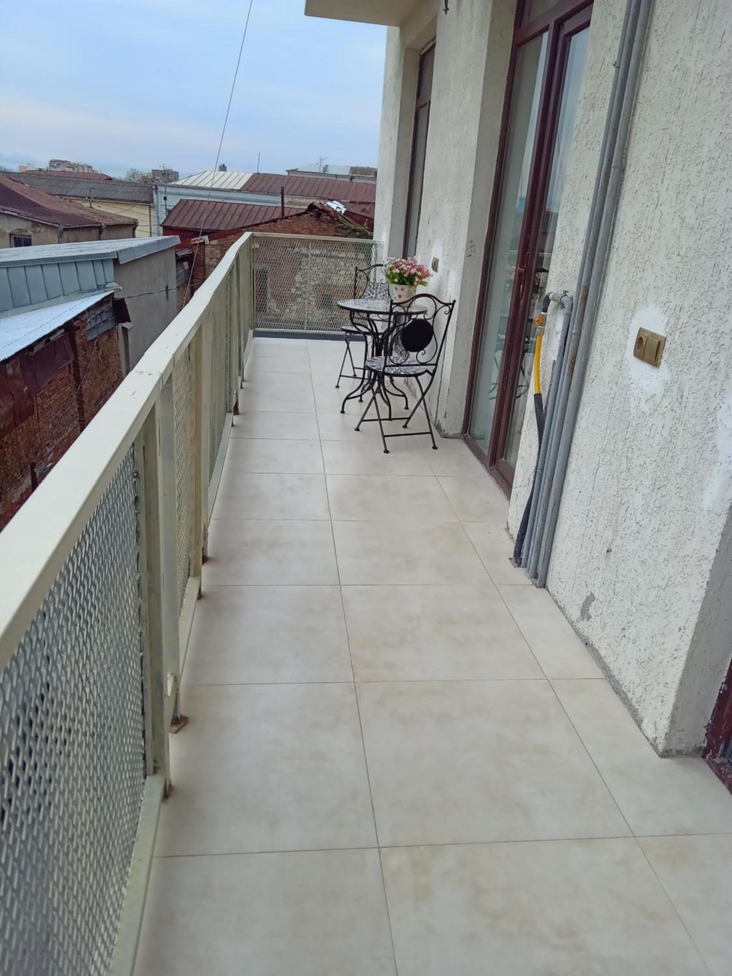 Picasso Apartment Кутаїсі Екстер'єр фото